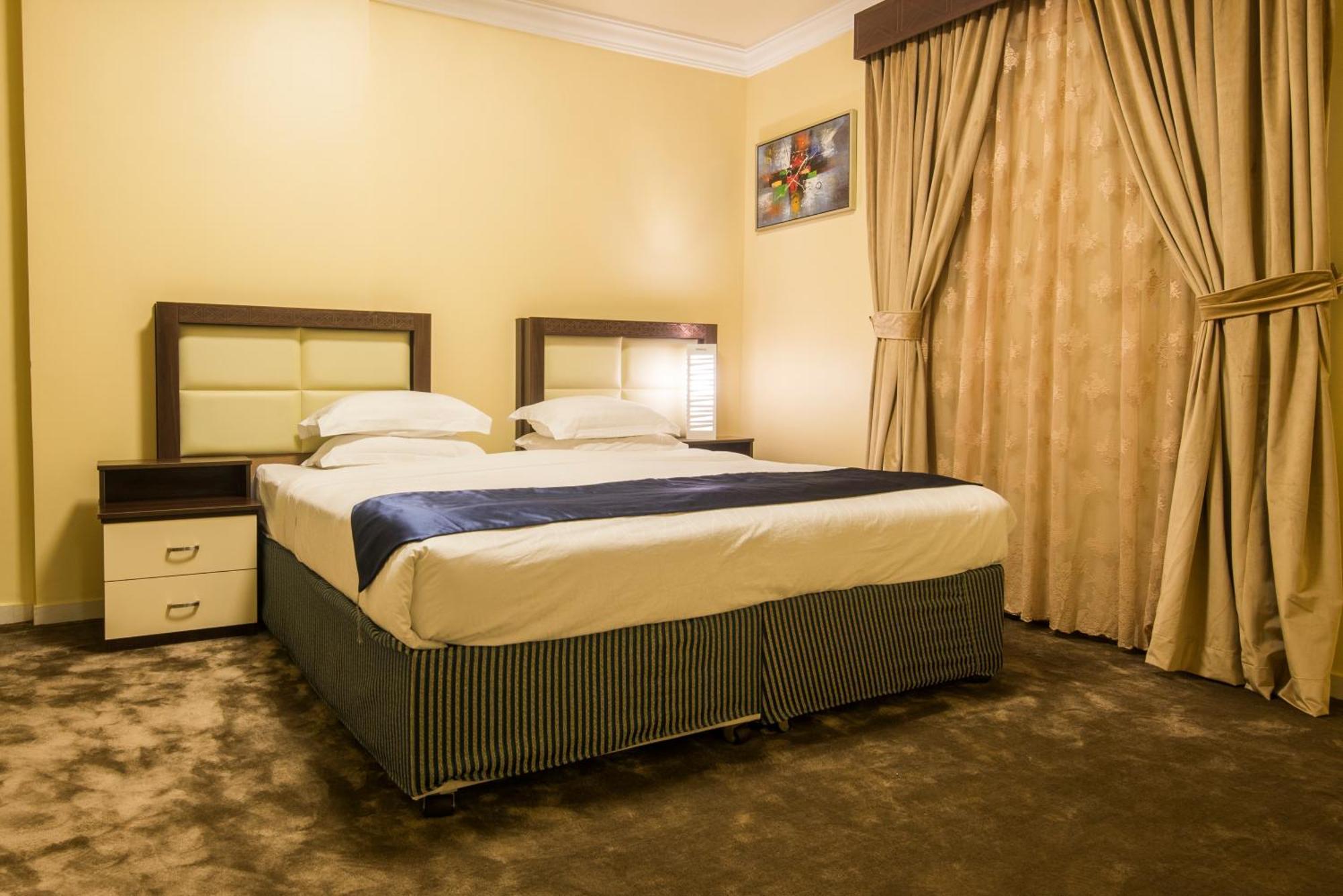 Lahoya Hotel Jeddah Bagian luar foto